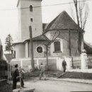 1991 Kácení topolů u kostela